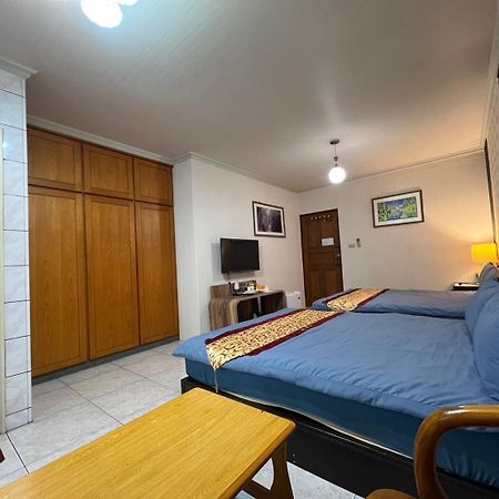 Tainan Suite 1 Екстер'єр фото