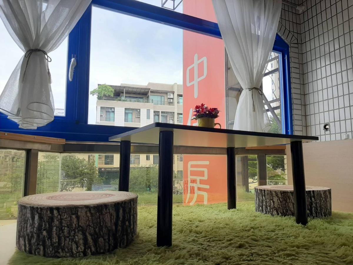 Tainan Suite 1 Екстер'єр фото