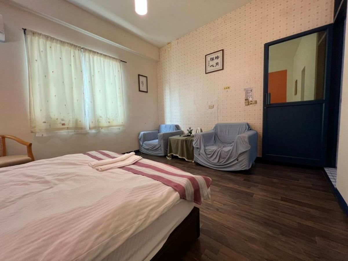 Tainan Suite 1 Екстер'єр фото