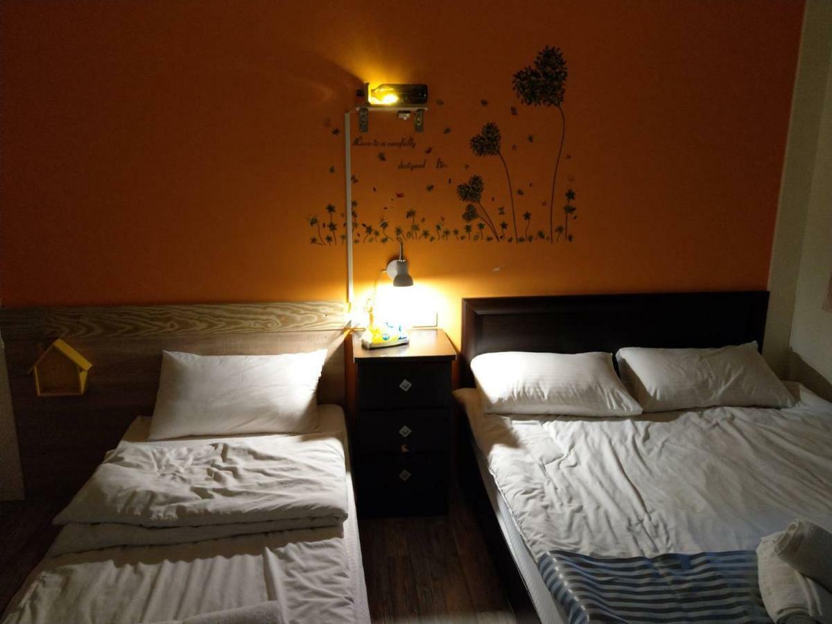 Tainan Suite 1 Екстер'єр фото