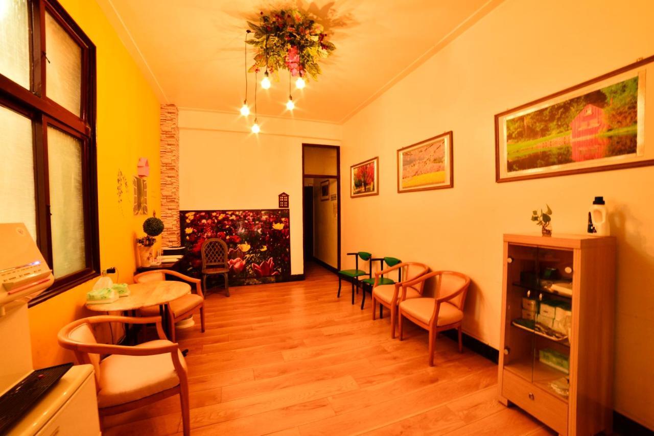 Tainan Suite 1 Екстер'єр фото