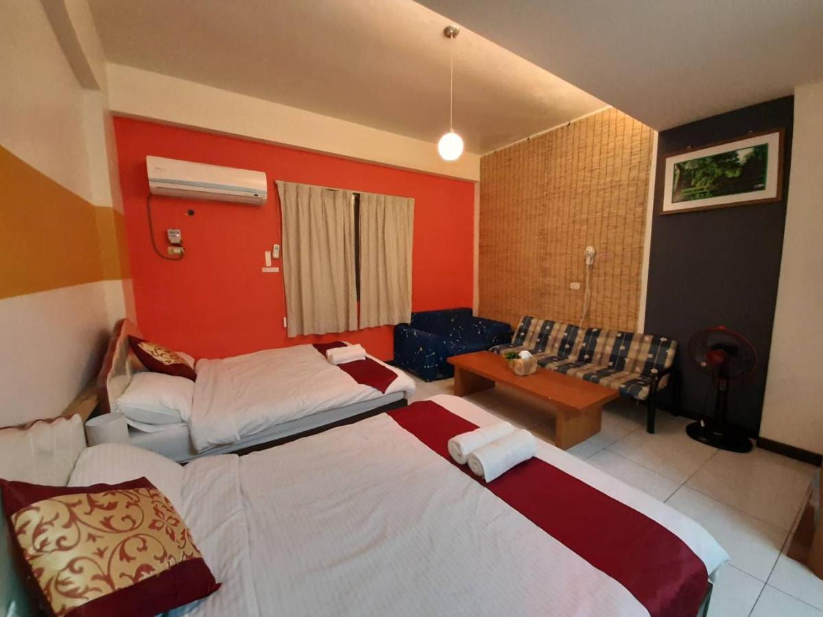 Tainan Suite 1 Екстер'єр фото